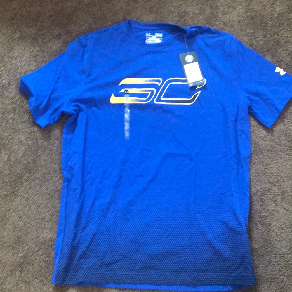 UA t shirt